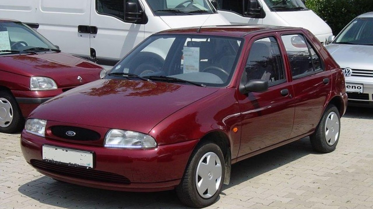 Ford Fiesta IV (Mk4-Mk5) 1.3 i (60 Hp) 5d teknik özellikler ve yakıt tüketimi Ford Fiesta IV (Mk4-Mk5) 1.3 i (60 Hp) 5d teknik özellikler ve yakıt tüketimi