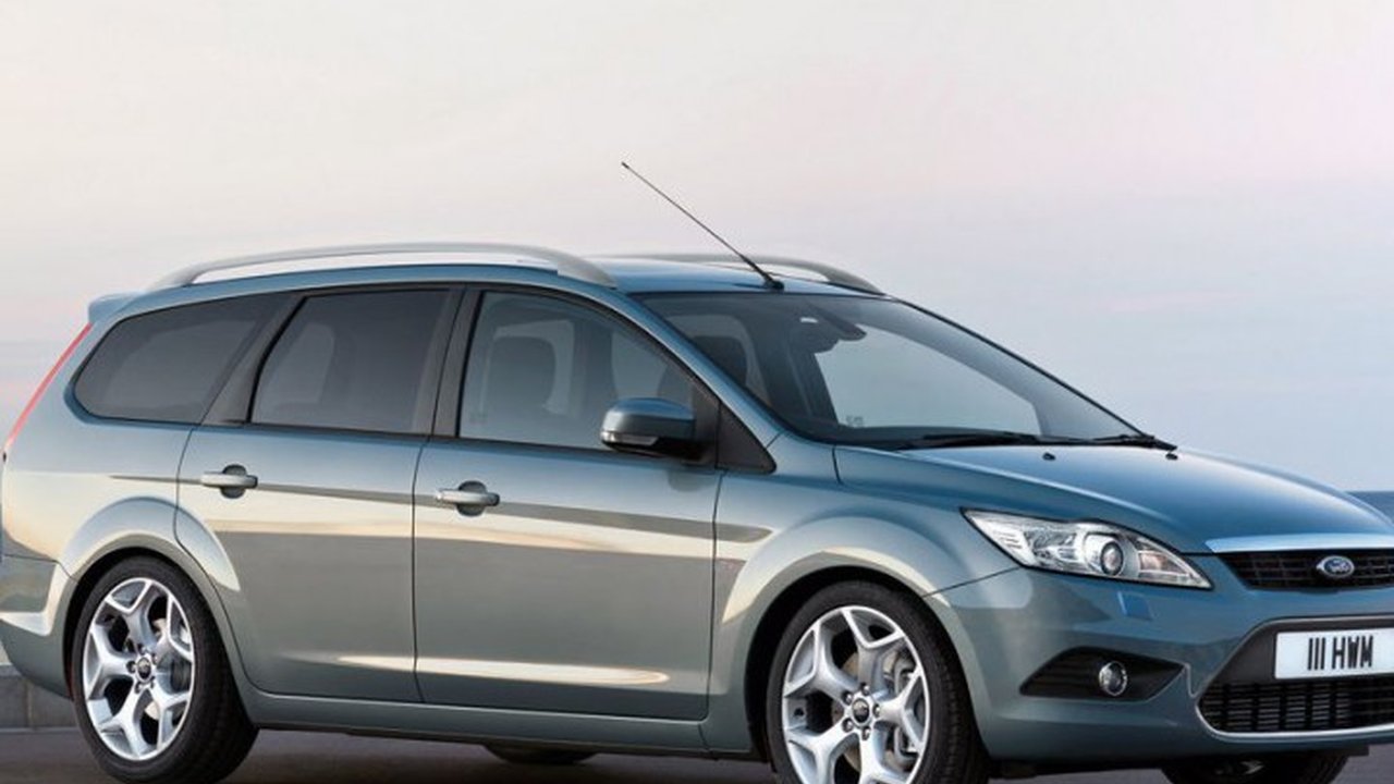 Ford Focus Turnier II 2.0 Duratec 16V (145 Hp) AT teknik özellikler ve yakıt tüketimi Ford Focus Turnier II 2.0 Duratec 16V (145 Hp) AT teknik özellikler ve yakıt tüketimi