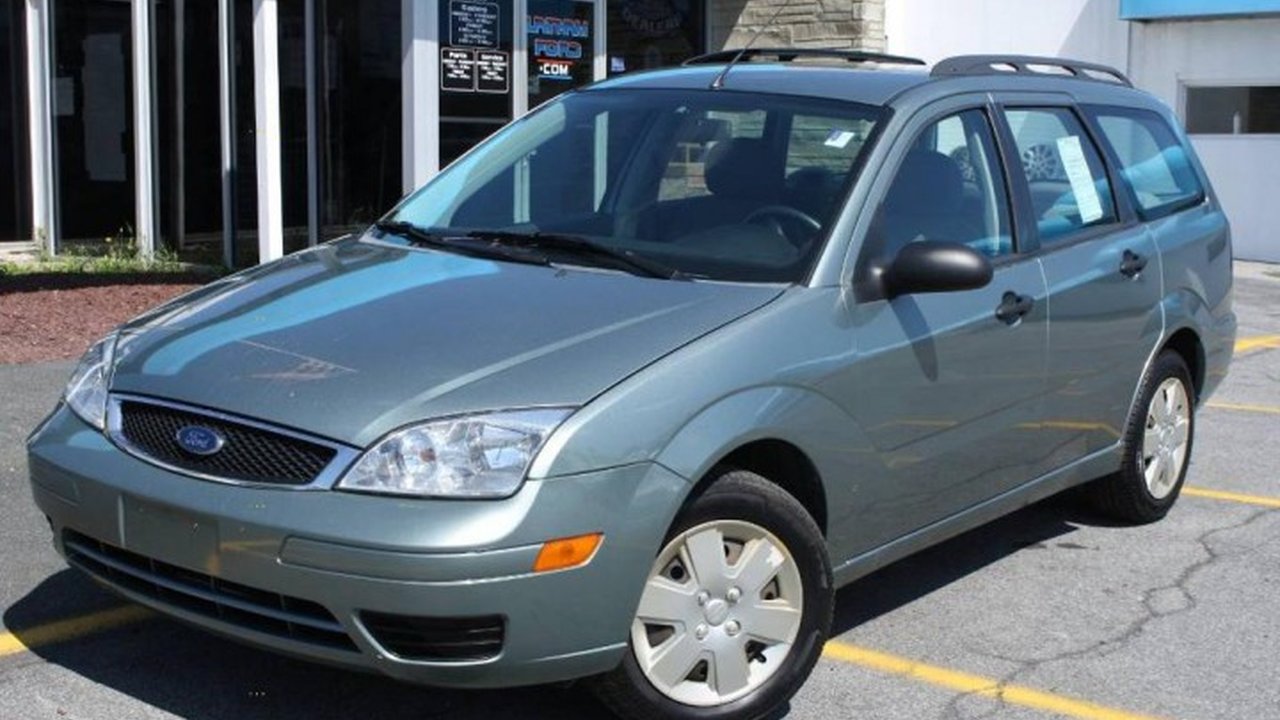 Ford Focus Turnier (USA) 2.0 i 16V SE (131 Hp) teknik özellikler ve yakıt tüketimi Ford Focus Turnier (USA) 2.0 i 16V SE (131 Hp) teknik özellikler ve yakıt tüketimi