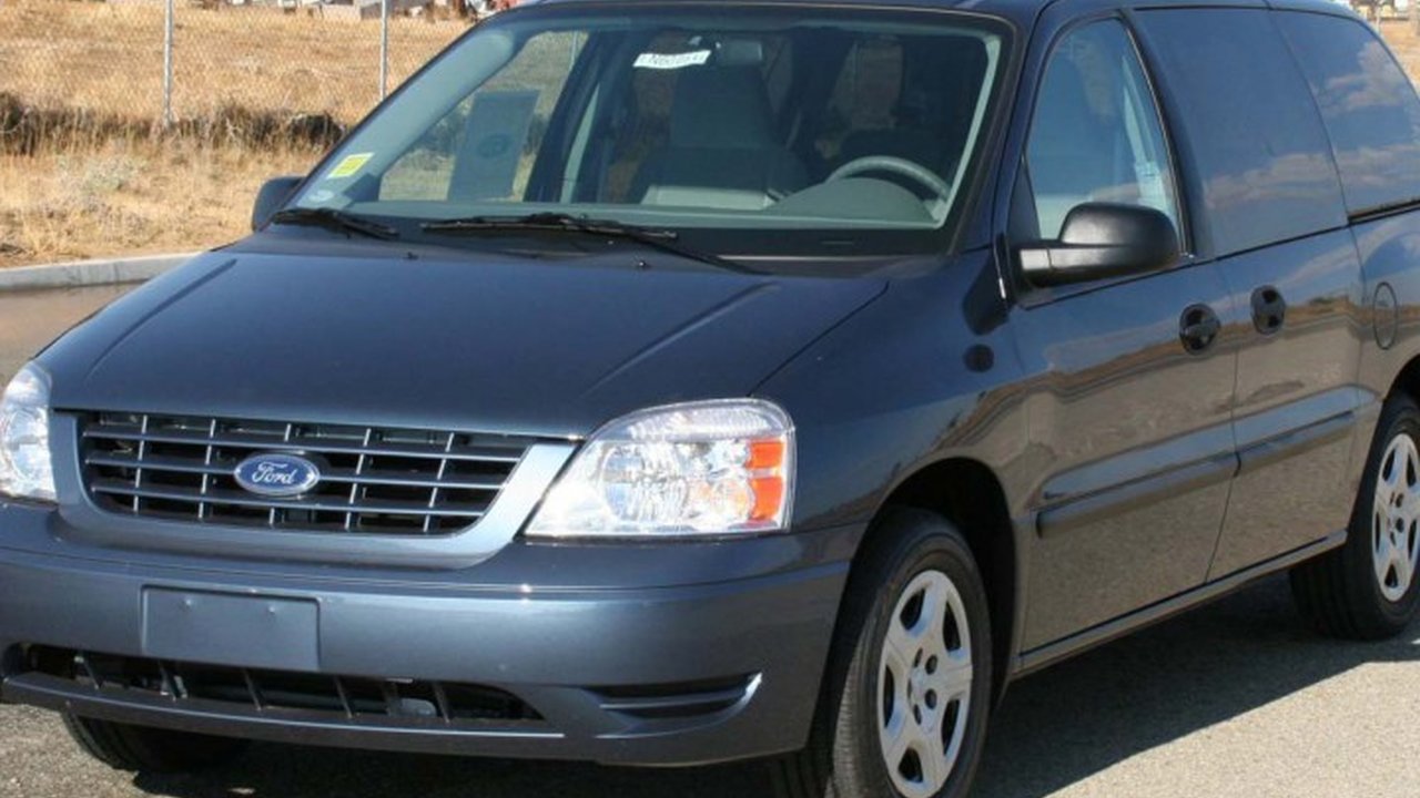 Ford Freestar 4.2 i V6 Sport (204 Hp) teknik özellikler ve yakıt tüketimi Ford Freestar 4.2 i V6 Sport (204 Hp) teknik özellikler ve yakıt tüketimi