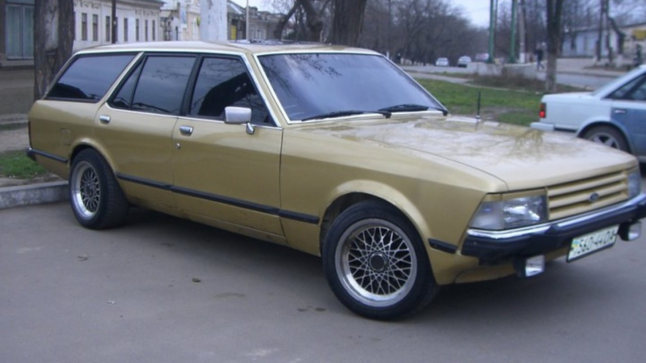Ford Granada Turnier (GNU) 2.0 (90 Hp) teknik özellikler ve yakıt tüketimi Ford Granada Turnier (GNU) 2.0 (90 Hp) teknik özellikler ve yakıt tüketimi