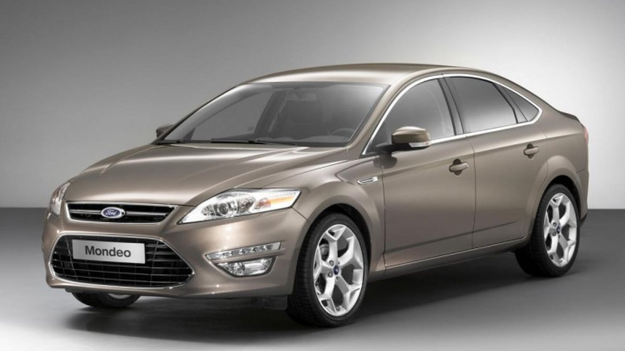 Ford Mondeo IV Hatchback 2.0 i 16V (145 Hp) teknik özellikler ve yakıt tüketimi Ford Mondeo IV Hatchback 2.0 i 16V (145 Hp) teknik özellikler ve yakıt tüketimi