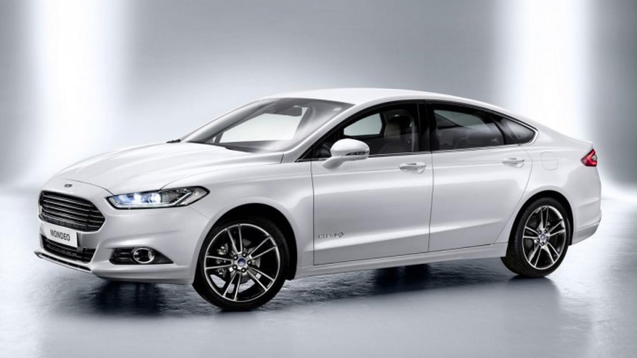 Ford Mondeo V Sedan 2.0 (203hp) teknik özellikler ve yakıt tüketimi Ford Mondeo V Sedan 2.0 (203hp) teknik özellikler ve yakıt tüketimi