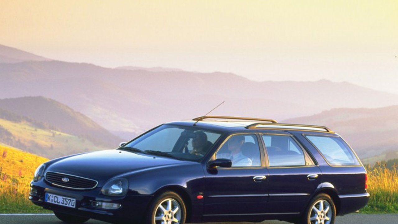 Ford Scorpio II Turnier 2.5 TD (115 Hp) teknik özellikler ve yakıt tüketimi Ford Scorpio II Turnier 2.5 TD (115 Hp) teknik özellikler ve yakıt tüketimi