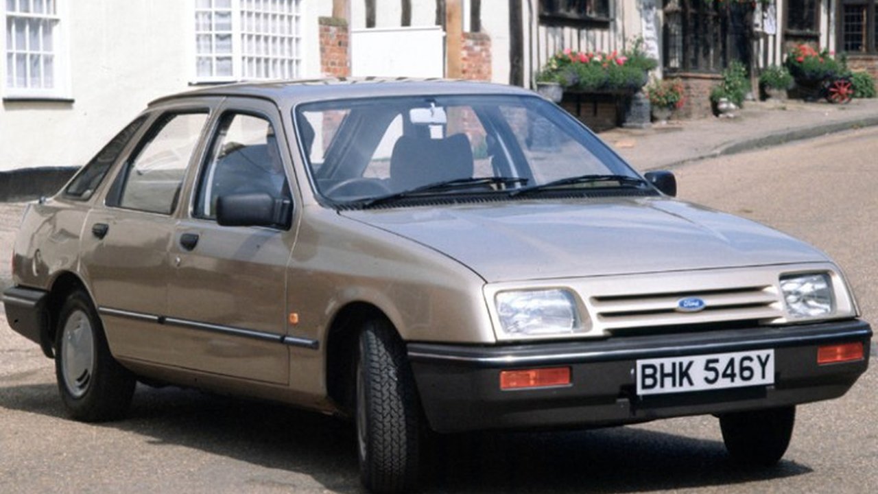 Ford Sierra Hatchback I 2.8 XR 4x4 (150 Hp) teknik özellikler ve yakıt tüketimi Ford Sierra Hatchback I 2.8 XR 4x4 (150 Hp) teknik özellikler ve yakıt tüketimi
