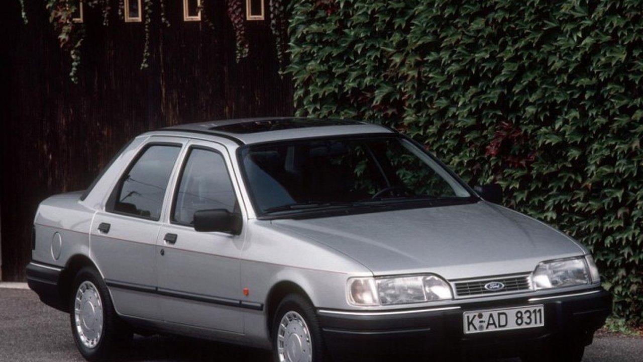 Ford Sierra Sedan 2.0 XR 4x4 (120 Hp) teknik özellikler ve yakıt tüketimi Ford Sierra Sedan 2.0 XR 4x4 (120 Hp) teknik özellikler ve yakıt tüketimi