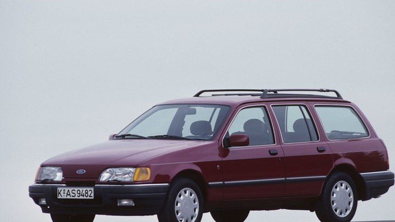 Ford Sierra Turnier II 2.0 i (115 Hp) teknik özellikler ve yakıt tüketimi Ford Sierra Turnier II 2.0 i (115 Hp) teknik özellikler ve yakıt tüketimi