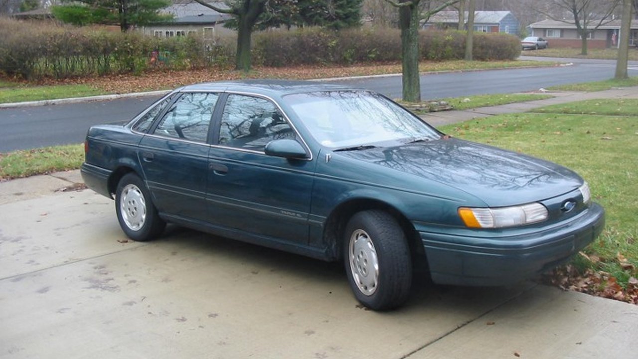Ford Taurus 3.8 V6 (141 Hp) teknik özellikler ve yakıt tüketimi Ford Taurus 3.8 V6 (141 Hp) teknik özellikler ve yakıt tüketimi
