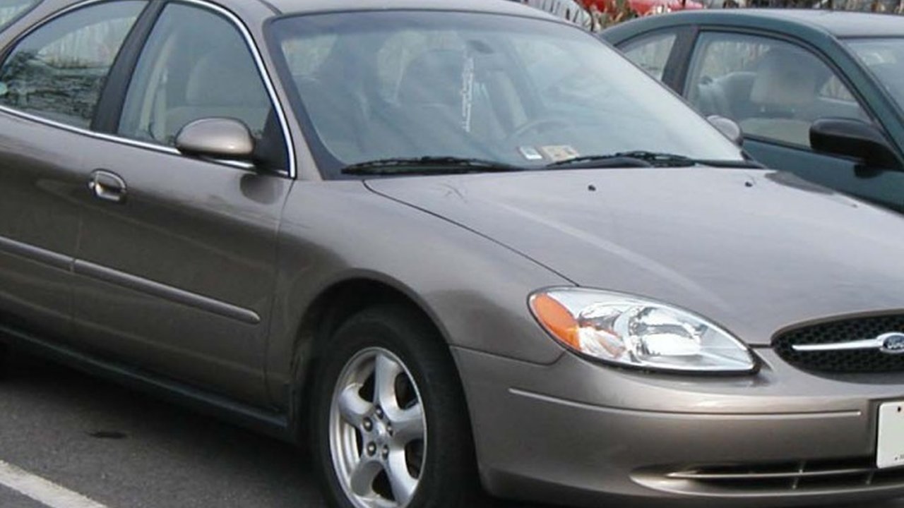 Ford Taurus Station Wagon II 3.0 i V6 SE (156 Hp) teknik özellikler ve yakıt tüketimi Ford Taurus Station Wagon II 3.0 i V6 SE (156 Hp) teknik özellikler ve yakıt tüketimi