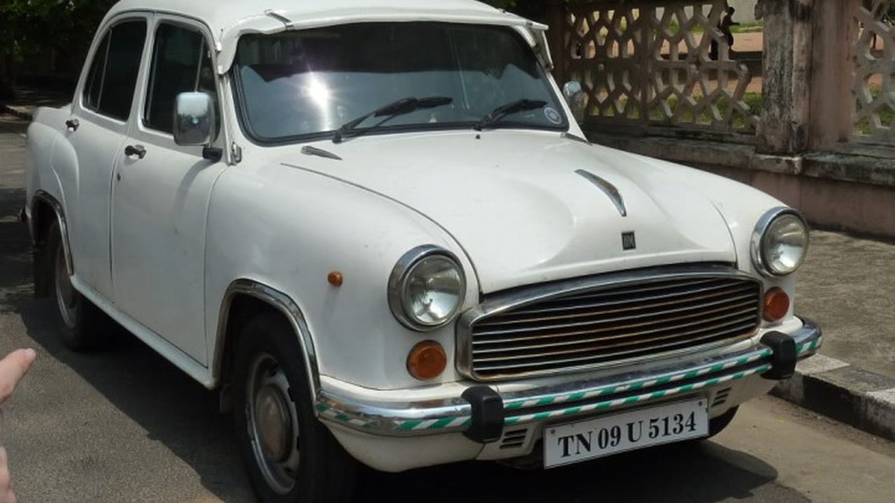Hindustan Ambassador 2.0 D (56 Hp) teknik özellikler ve yakıt tüketimi Hindustan Ambassador 2.0 D (56 Hp) teknik özellikler ve yakıt tüketimi