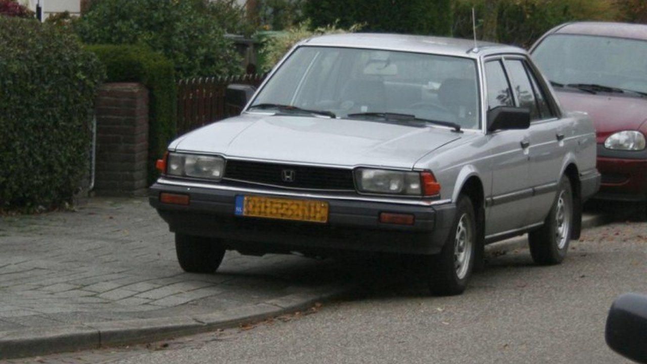 Honda Accord II (AC,AD) 1.8 EX (AD) (101 Hp) teknik özellikler ve yakıt tüketimi Honda Accord II (AC,AD) 1.8 EX (AD) (101 Hp) teknik özellikler ve yakıt tüketimi