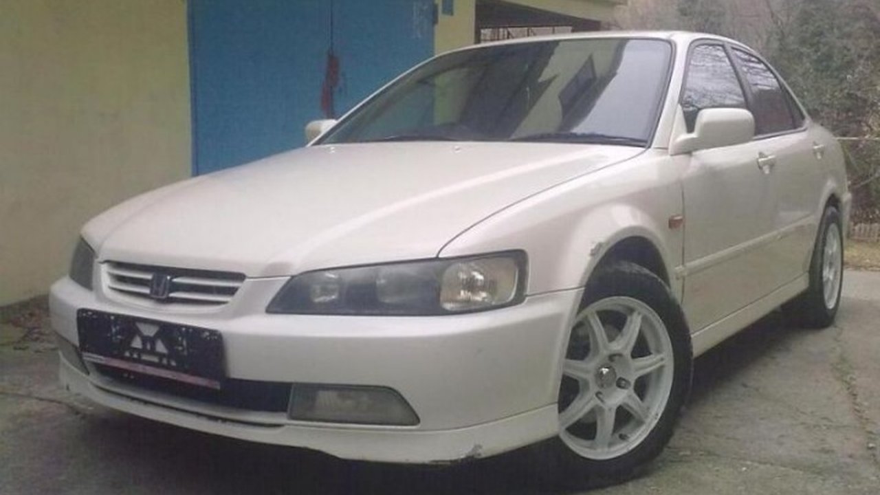 Honda Accord VI (CE,CF) 1.6 16V (115 Hp) teknik özellikler ve yakıt tüketimi Honda Accord VI (CE,CF) 1.6 16V (115 Hp) teknik özellikler ve yakıt tüketimi