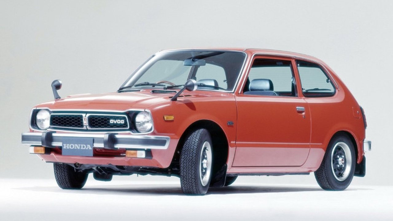 Honda Civic Hatchback I 1.5 (70 Hp) teknik özellikler ve yakıt tüketimi Honda Civic Hatchback I 1.5 (70 Hp) teknik özellikler ve yakıt tüketimi