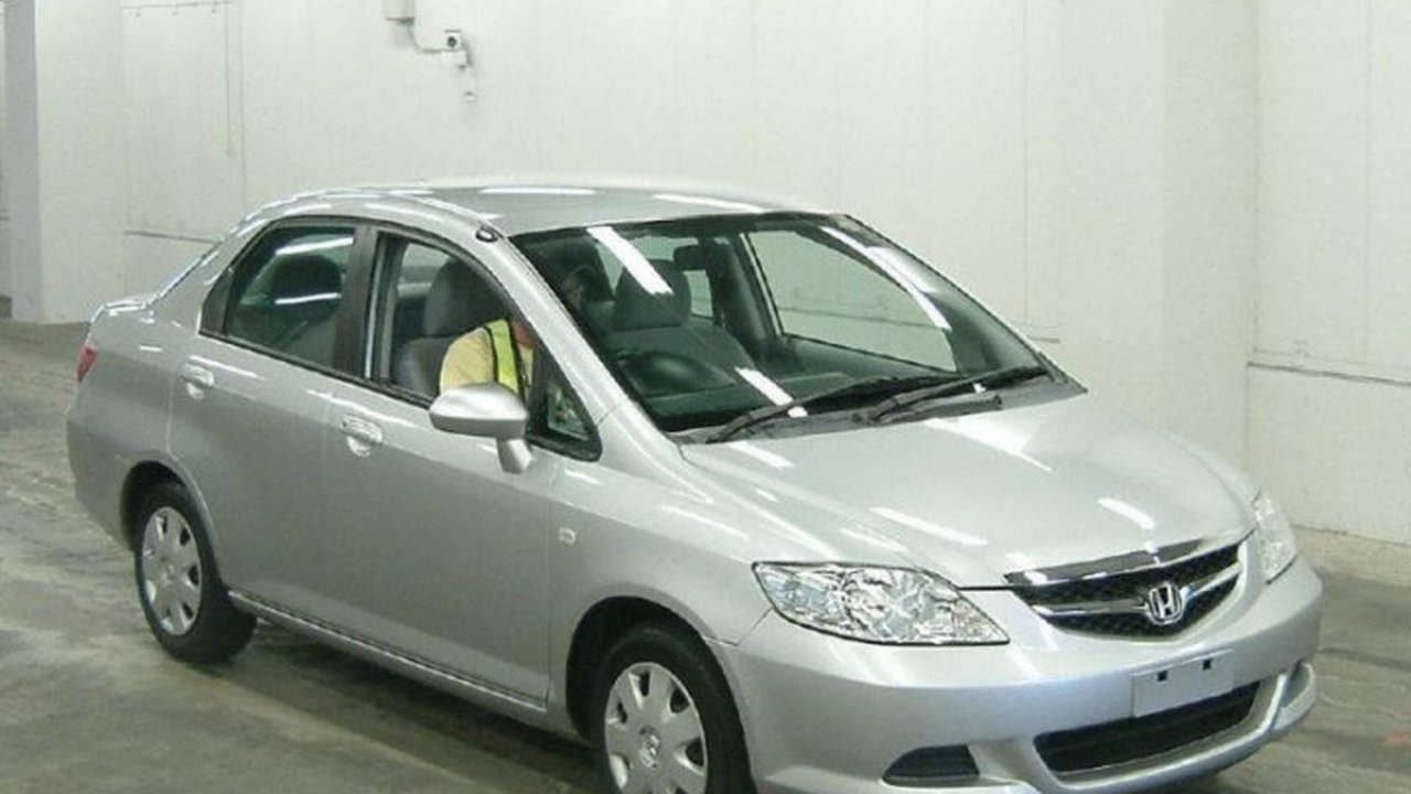 Honda Fit Aria Fit Aria 1.5 i 16V (110 Hp) teknik özellikler ve yakıt tüketimi Honda Fit Aria Fit Aria 1.5 i 16V (110 Hp) teknik özellikler ve yakıt tüketimi