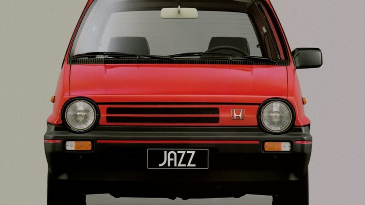 Honda Jazz (AA) 45 1.2 (45 Hp) teknik özellikler ve yakıt tüketimi Honda Jazz (AA) 45 1.2 (45 Hp) teknik özellikler ve yakıt tüketimi