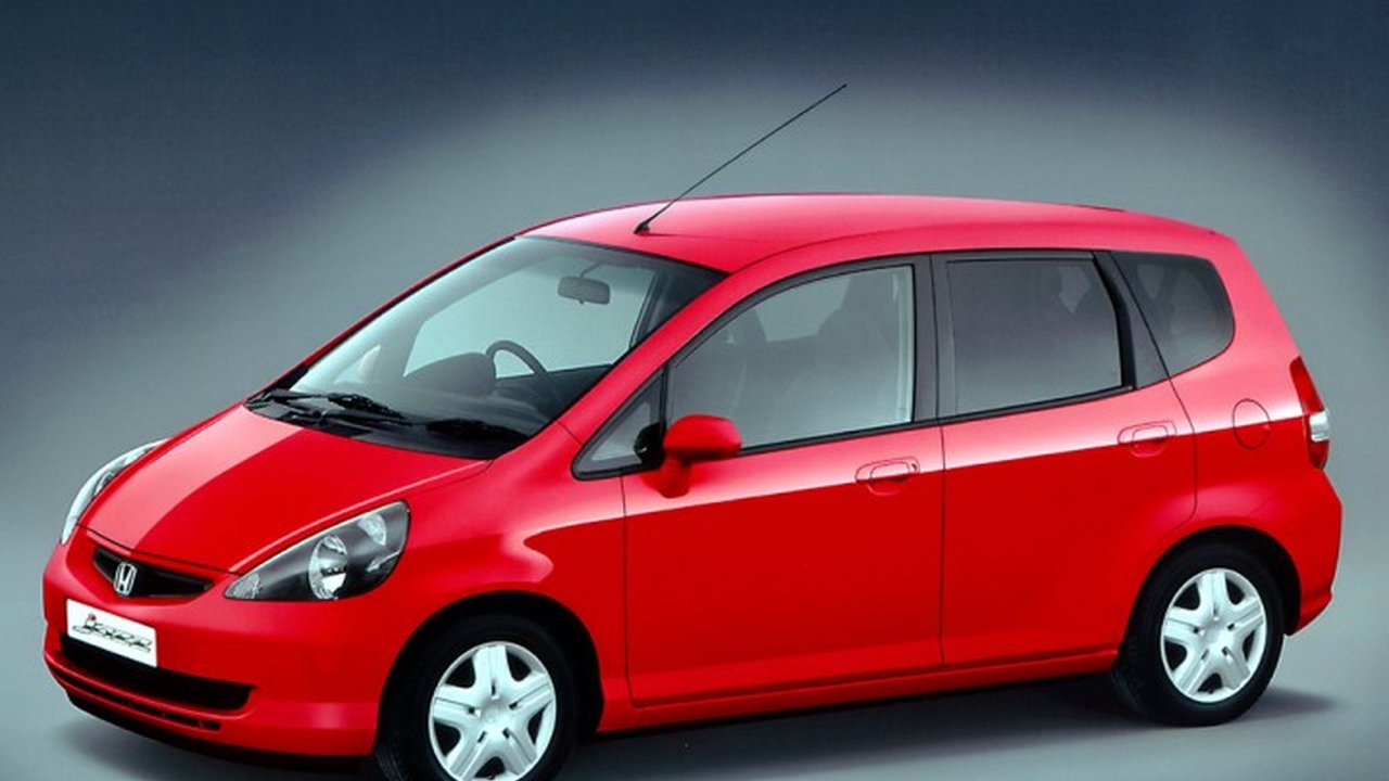 "Honda Jazz I 1.4 (83 Hp) teknik özellikler ve yakıt tüketimi "Honda Jazz I 1.4 (83 Hp) teknik özellikler ve yakıt tüketimi