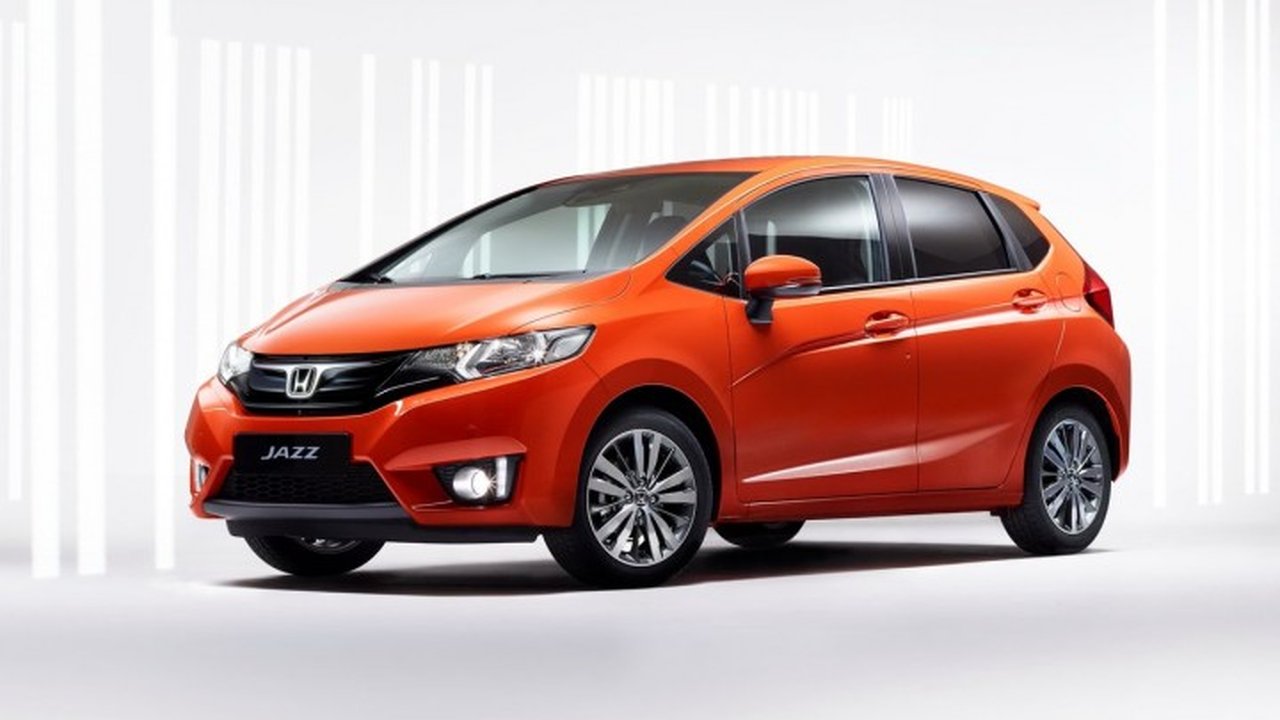 "Honda Jazz III 1.3 (102hp) teknik özellikler ve yakıt tüketimi "Honda Jazz III 1.3 (102hp) teknik özellikler ve yakıt tüketimi