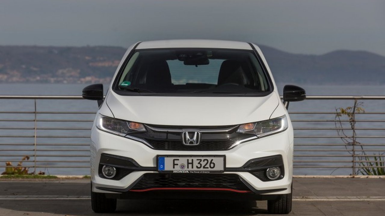 Honda Jazz III Restyling 1.3 (102hp) teknik özellikler ve yakıt tüketimi Honda Jazz III Restyling 1.3 (102hp) teknik özellikler ve yakıt tüketimi