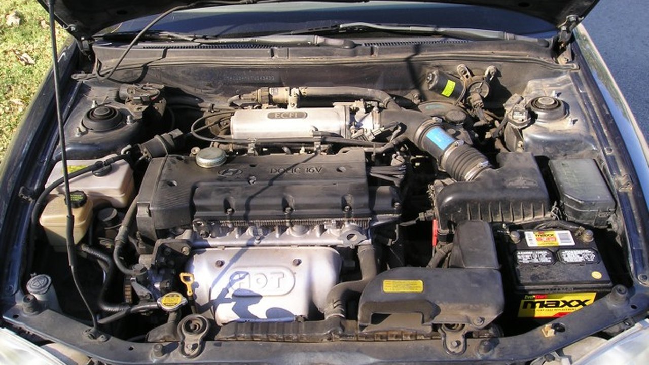 Hyundai Elantra II 1.8 16V (128 Hp) teknik özellikler ve yakıt tüketimi Hyundai Elantra II 1.8 16V (128 Hp) teknik özellikler ve yakıt tüketimi
