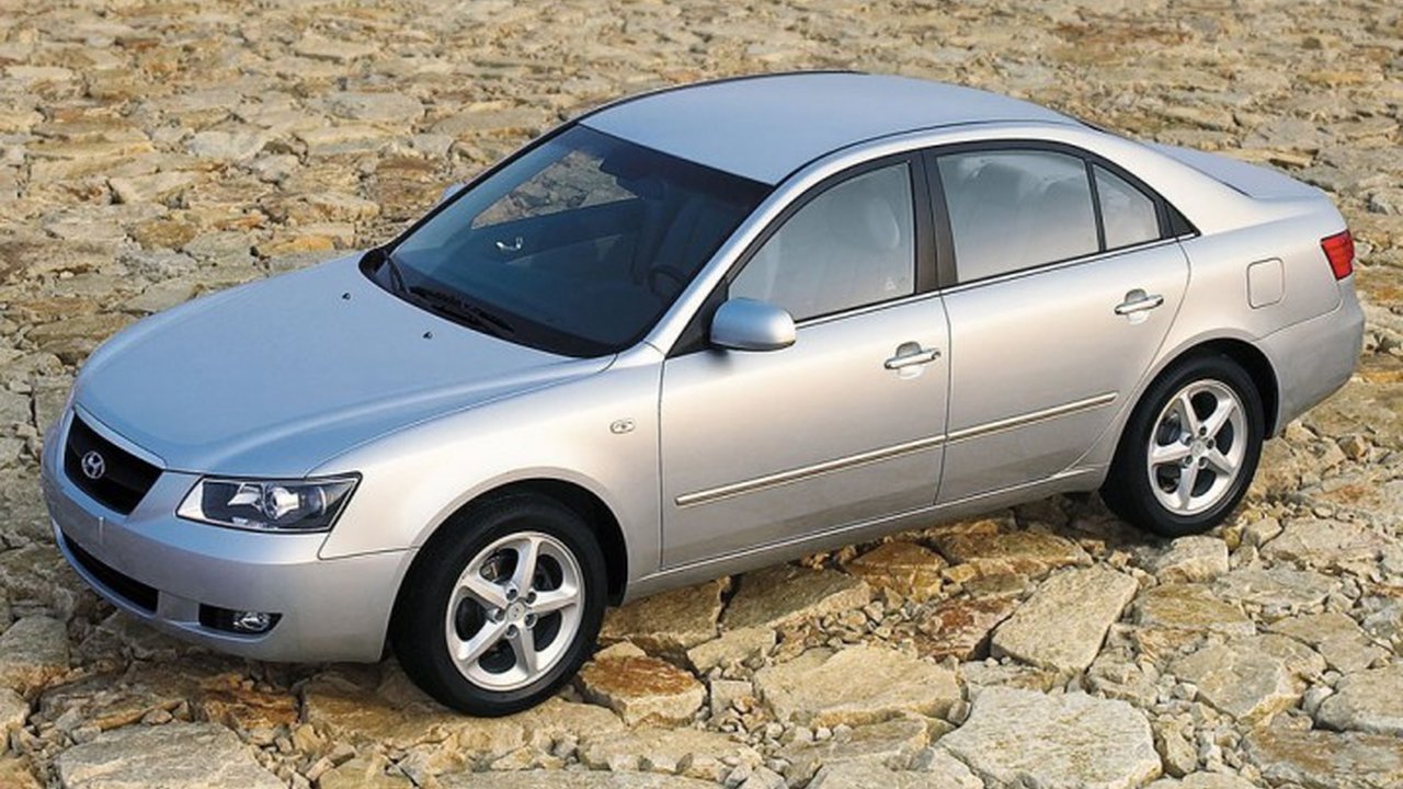 Hyundai Sonata V 3.3 i V6 24V (233 Hp) teknik özellikler ve yakıt tüketimi Hyundai Sonata V 3.3 i V6 24V (233 Hp) teknik özellikler ve yakıt tüketimi