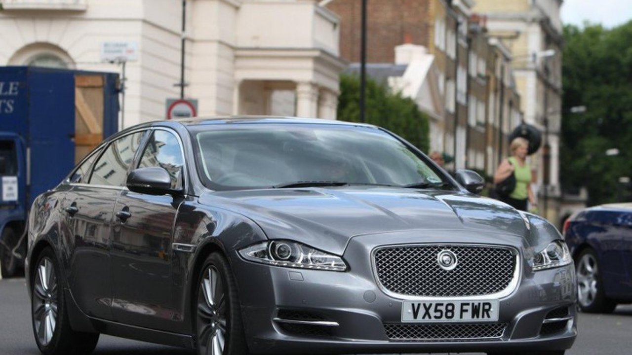 Jaguar XJ NEW 5.0 V8 (385 Hp) teknik özellikler ve yakıt tüketimi Jaguar XJ NEW 5.0 V8 (385 Hp) teknik özellikler ve yakıt tüketimi