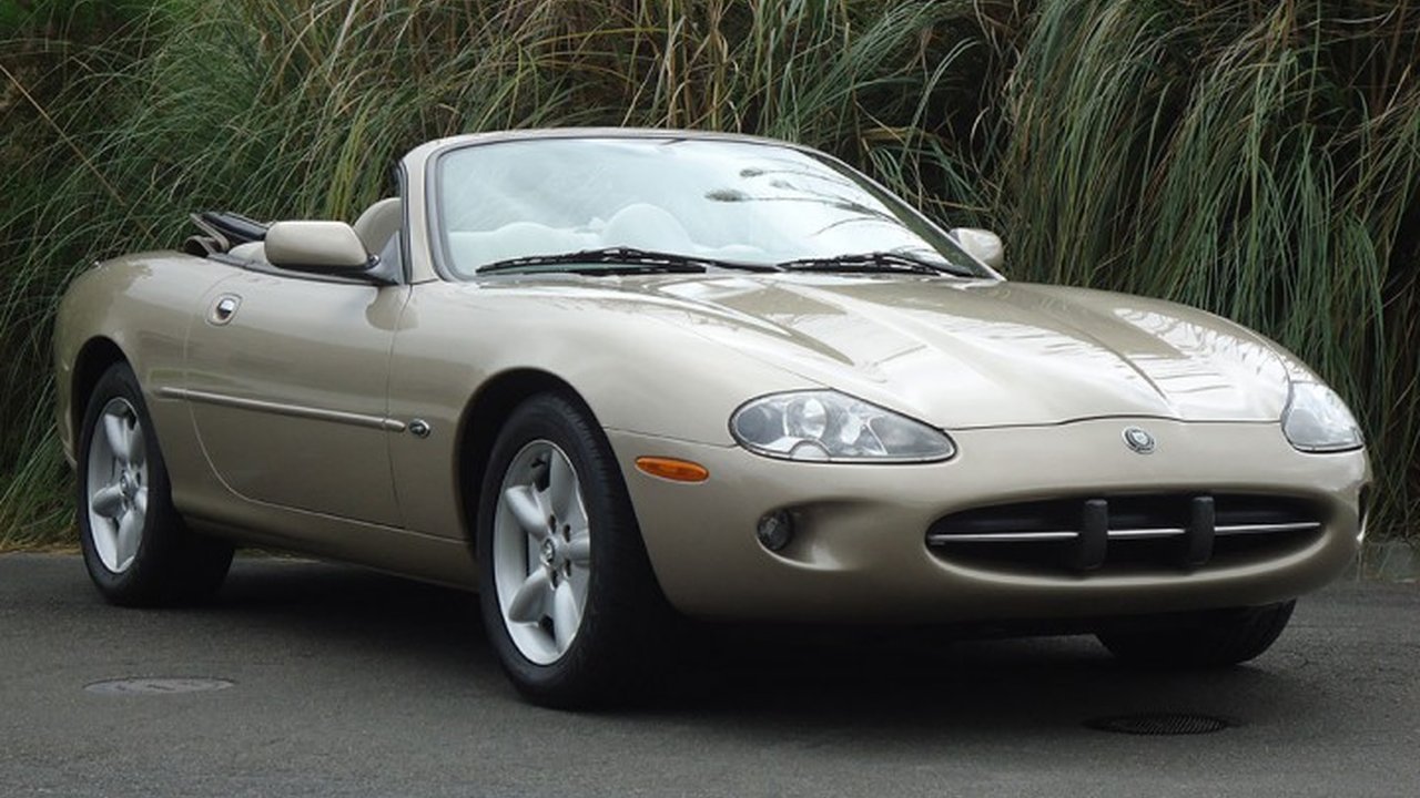 Jaguar XK 8 XK 8 Convertible (QDV) XK8 4.0 i V8 32V (284 Hp) teknik özellikler ve yakıt tüketimi Jaguar XK 8 XK 8 Convertible (QDV) XK8 4.0 i V8 32V (284 Hp) teknik özellikler ve yakıt tüketimi