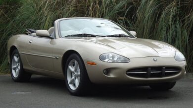 Jaguar XK 8 XK 8 Convertible (QDV) XKR 4.0 i V8 32V (363 Hp) teknik özellikler ve yakıt tüketimi
