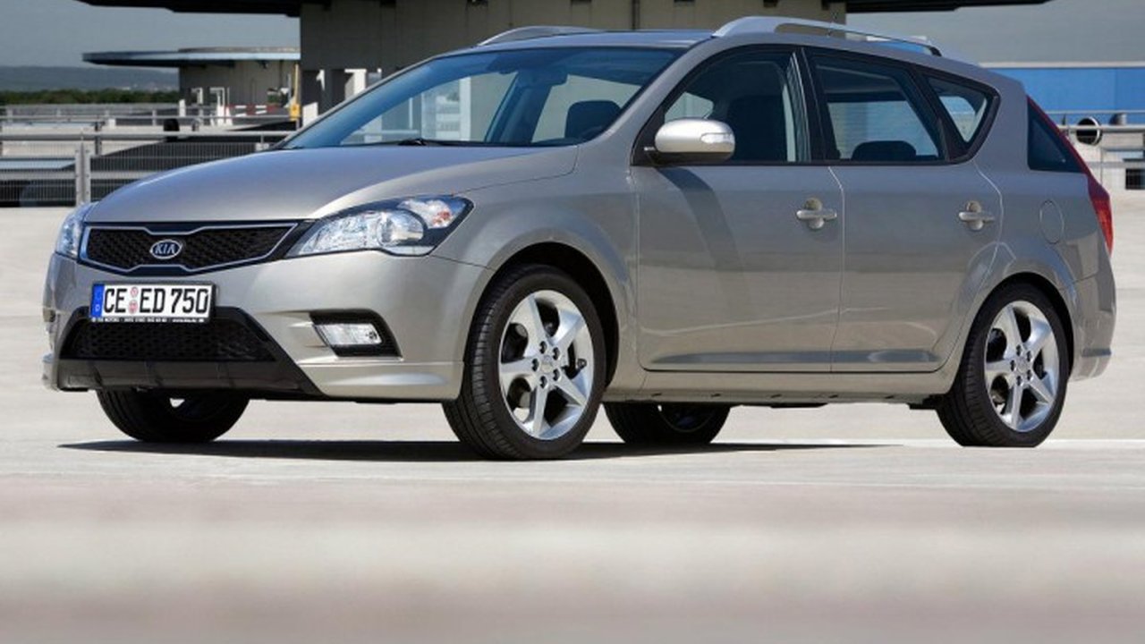 Kia Cee'd SW 1.6 CRDi 16V (128 Hp) teknik özellikler ve yakıt tüketimi Kia Cee'd SW 1.6 CRDi 16V (128 Hp) teknik özellikler ve yakıt tüketimi