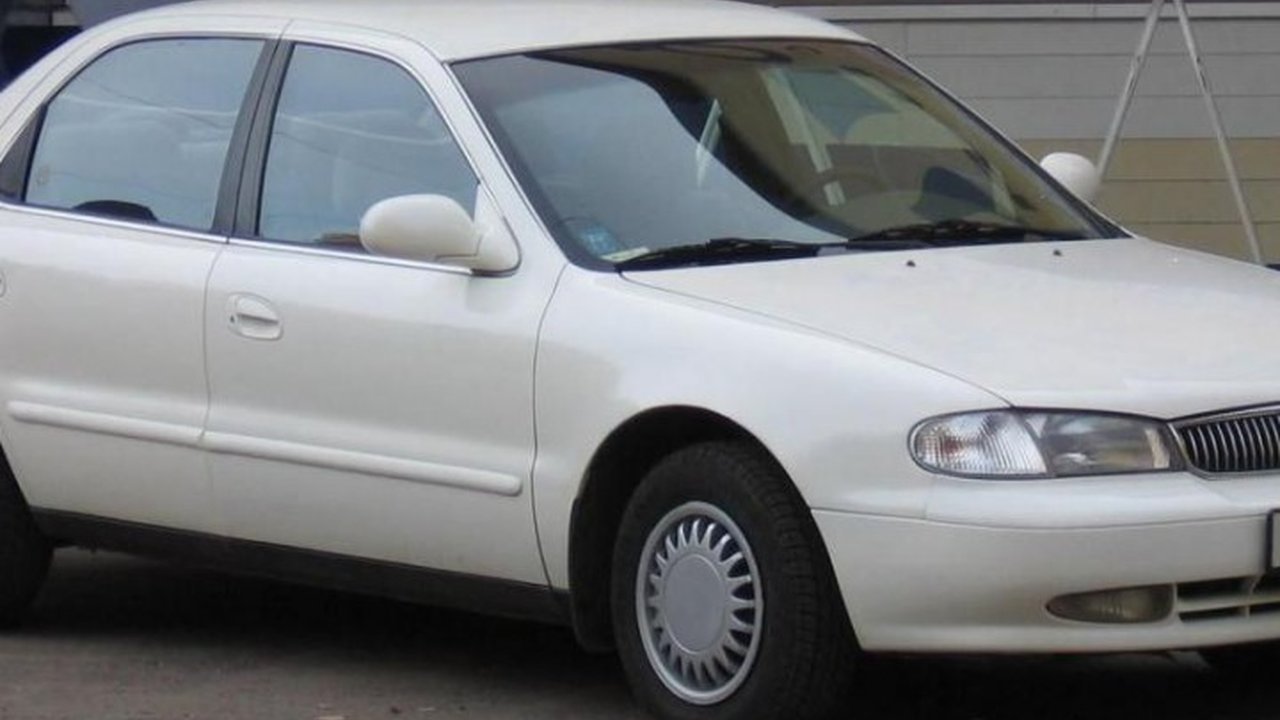 Kia Clarus (K9A) 1.8 i 16V (116 Hp) teknik özellikler ve yakıt tüketimi Kia Clarus (K9A) 1.8 i 16V (116 Hp) teknik özellikler ve yakıt tüketimi