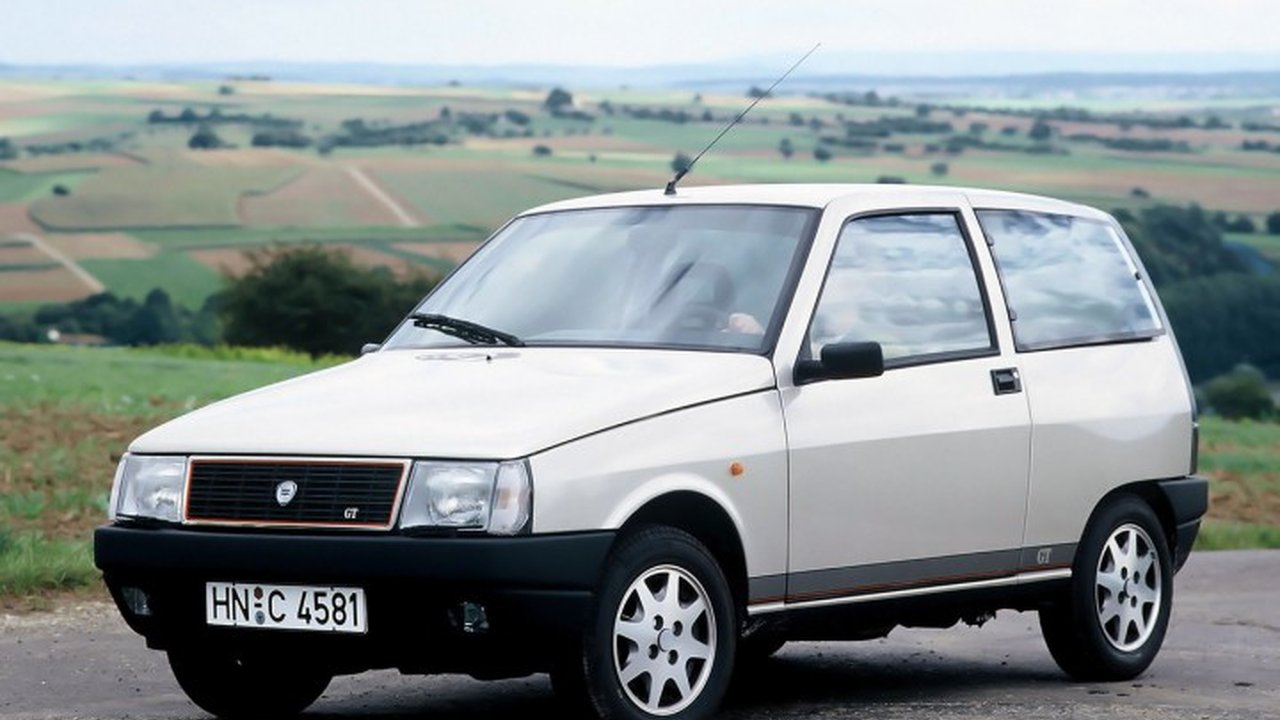 Lancia Y Y10 (156) 1.1 i 4X4 (51 Hp) teknik özellikler ve yakıt tüketimi Lancia Y Y10 (156) 1.1 i 4X4 (51 Hp) teknik özellikler ve yakıt tüketimi