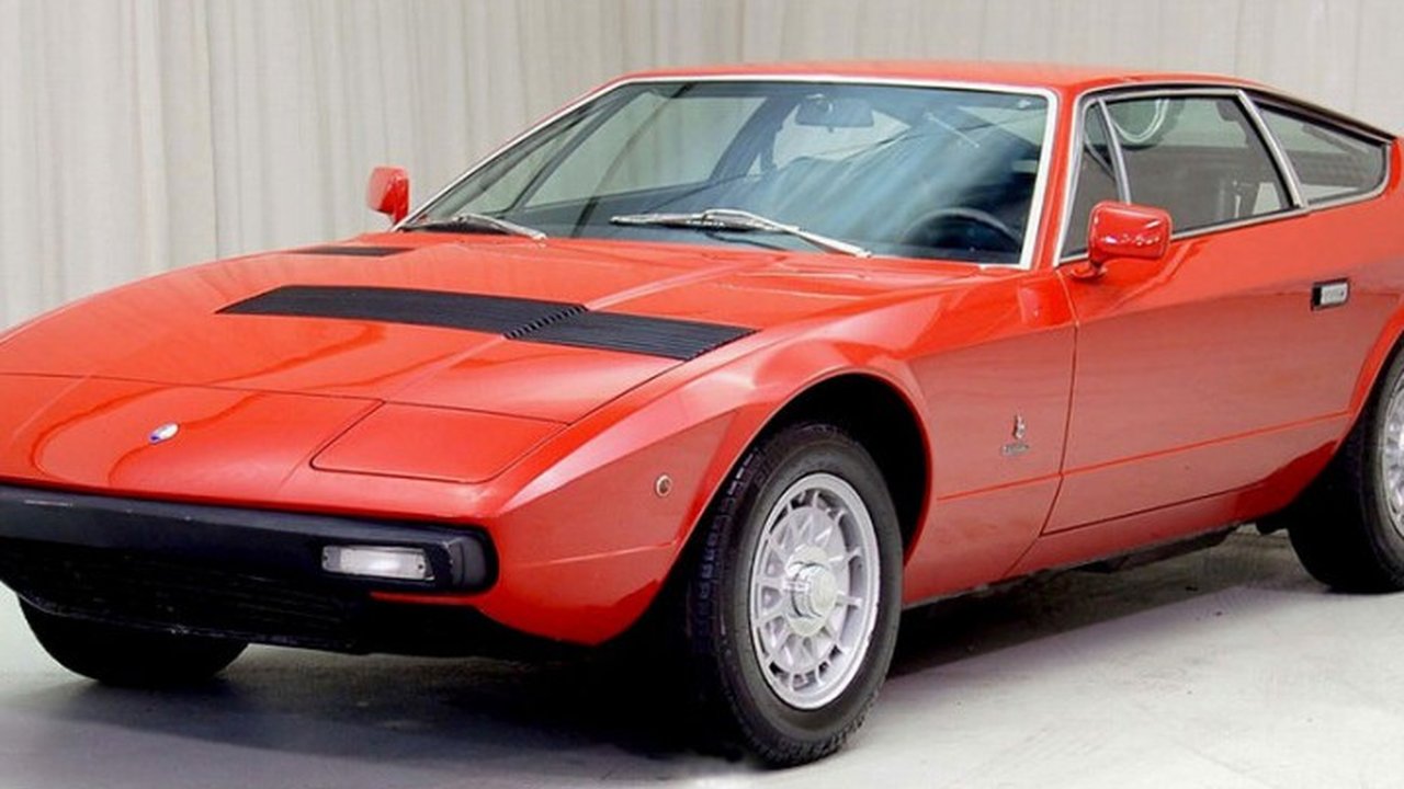 Maserati Khamsin 4.9 (320 Hp) teknik özellikler ve yakıt tüketimi Maserati Khamsin 4.9 (320 Hp) teknik özellikler ve yakıt tüketimi