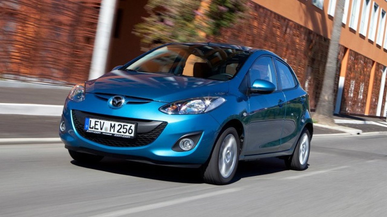 Mazda 2 Mazda 2 II (DE2) Restyling 1.3 (83 Hp) teknik özellikler ve yakıt tüketimi Mazda 2 Mazda 2 II (DE2) Restyling 1.3 (83 Hp) teknik özellikler ve yakıt tüketimi