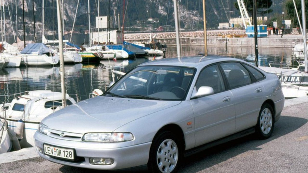 Mazda 626 IV Hatchbac (GE) 2.0 i (115 Hp) teknik özellikler ve yakıt tüketimi Mazda 626 IV Hatchbac (GE) 2.0 i (115 Hp) teknik özellikler ve yakıt tüketimi