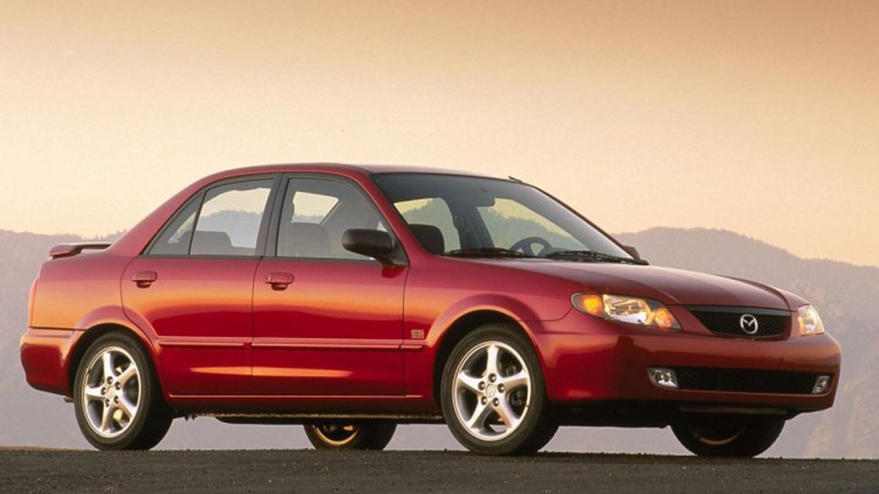 Mazda Protege 1.3 i (85 Hp) teknik özellikler ve yakıt tüketimi Mazda Protege 1.3 i (85 Hp) teknik özellikler ve yakıt tüketimi