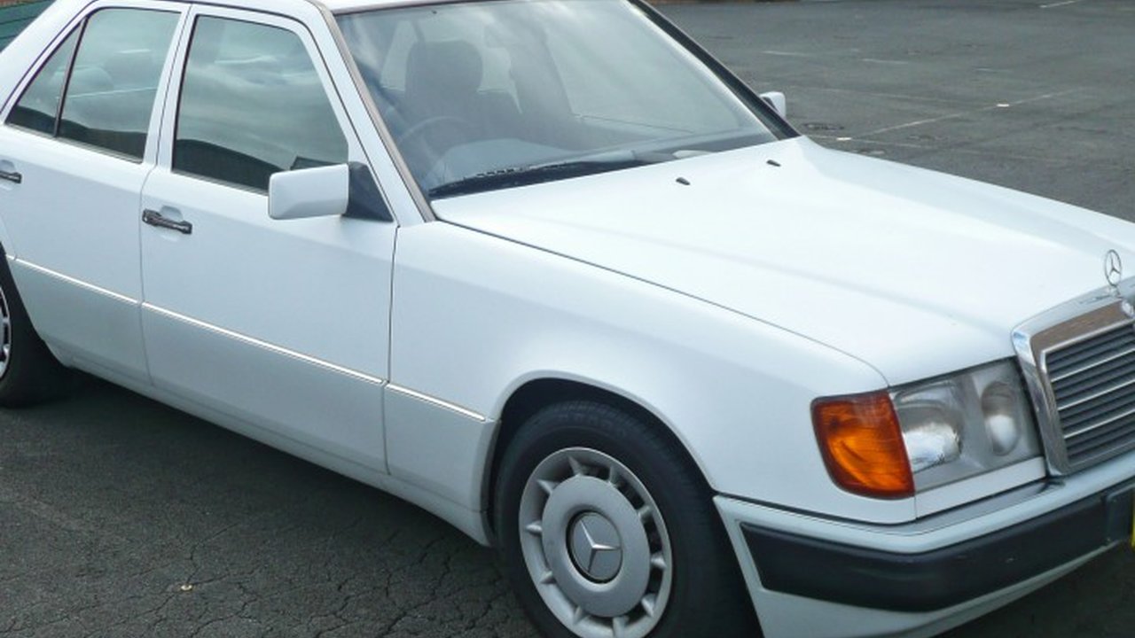 Mercedes-Benz 230 (W124) 230 E (145 Hp) teknik özellikler ve yakıt tüketimi Mercedes-Benz 230 (W124) 230 E (145 Hp) teknik özellikler ve yakıt tüketimi
