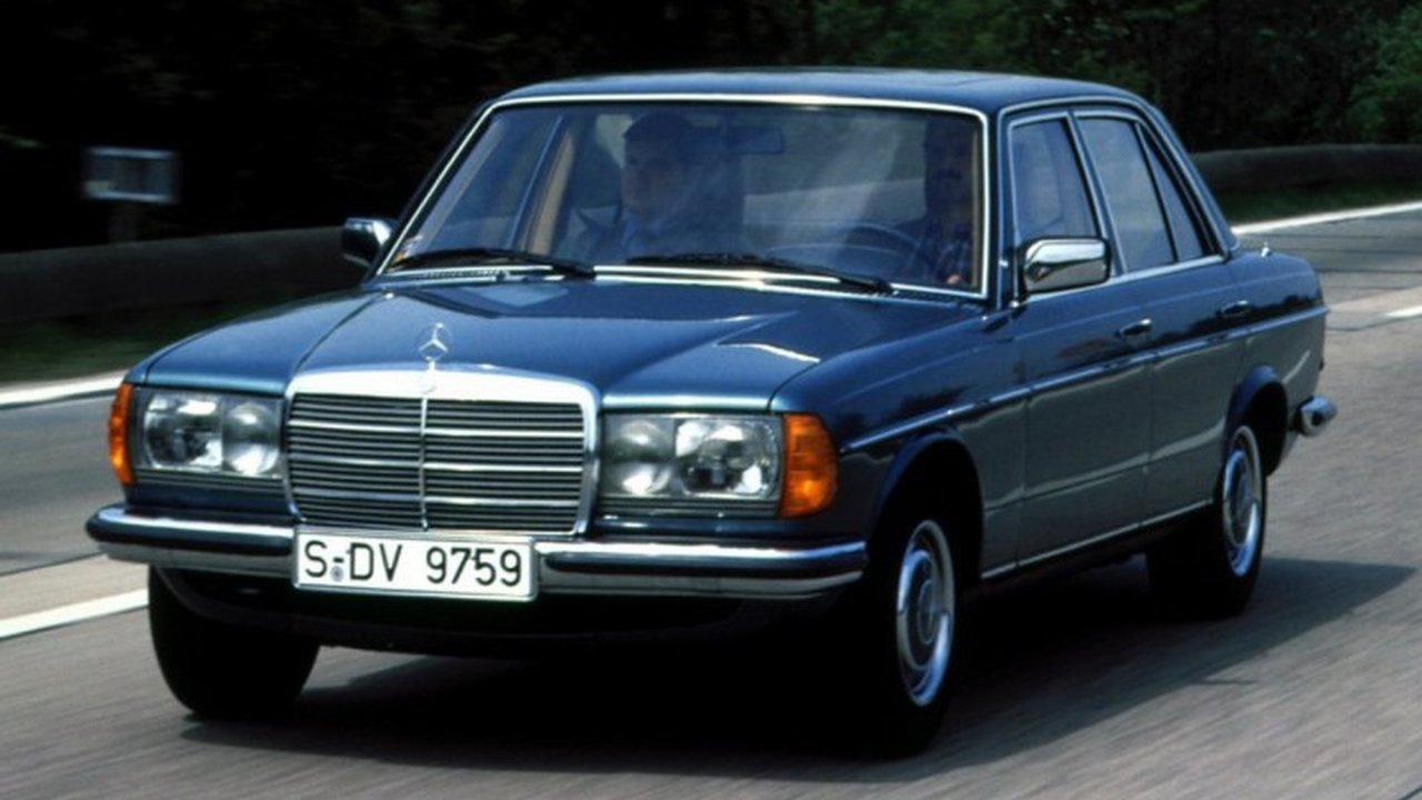 Mercedes-Benz 250 (W123) 250 (129Hp) teknik özellikler ve yakıt tüketimi Mercedes-Benz 250 (W123) 250 (129Hp) teknik özellikler ve yakıt tüketimi