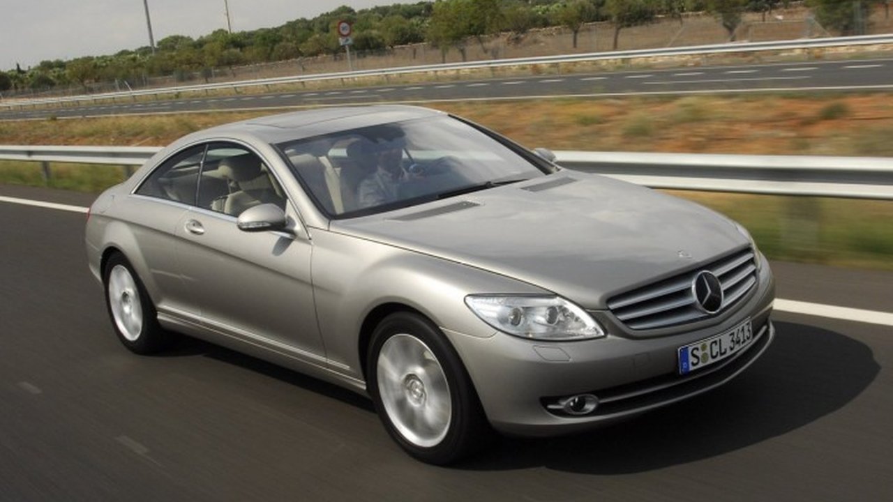 Mercedes-Benz CL-Klasse III (C216) CL 600 (517 Hp) teknik özellikler ve yakıt tüketimi Mercedes-Benz CL-Klasse III (C216) CL 600 (517 Hp) teknik özellikler ve yakıt tüketimi