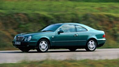 Mercedes-Benz CLK-klasse I (W208) 5.4 AT (347hp) AMG teknik özellikler ve yakıt tüketimi Mercedes-Benz CLK-klasse I (W208) 5.4 AT (347hp) AMG teknik özellikler ve yakıt tüketimi