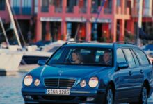 Mercedes-Benz E-klasse T-mod. (S210) E 200 T (210.235) (136 Hp) teknik özellikler ve yakıt tüketimi