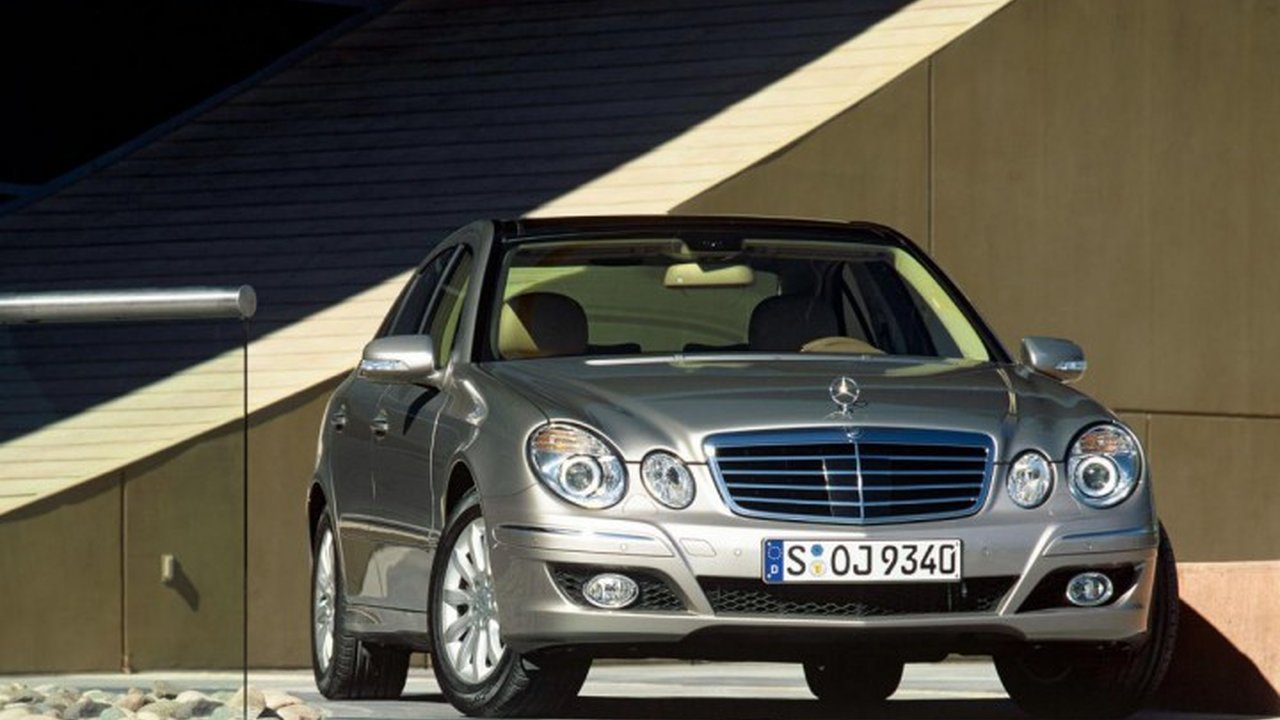 Mercedes-Benz E-klasse (W211) E 220 CDI (170 Hp) AT teknik özellikler ve yakıt tüketimi Mercedes-Benz E-klasse (W211) E 220 CDI (170 Hp) AT teknik özellikler ve yakıt tüketimi