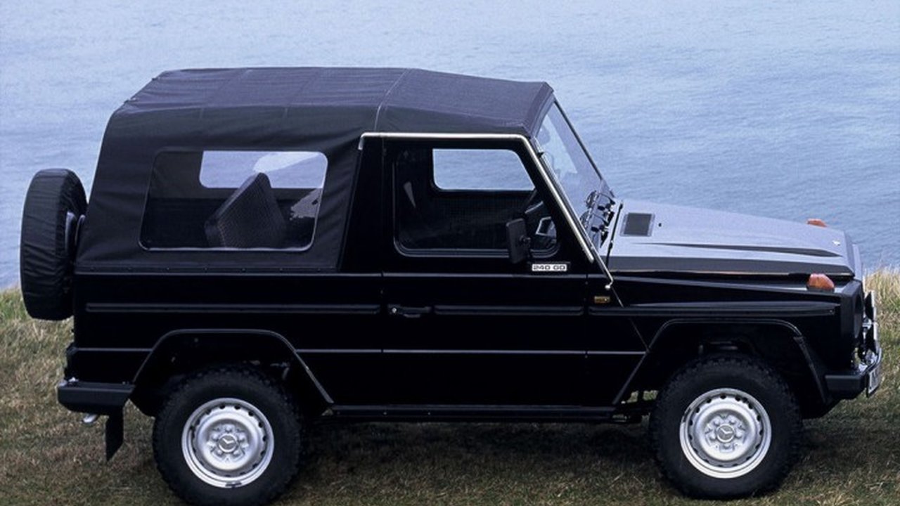 Mercedes-Benz G-Klasse Cabrio (W460,W461 290 2.9d (120hp) 4WD teknik özellikler ve yakıt tüketimi Mercedes-Benz G-Klasse Cabrio (W460,W461 290 2.9d (120hp) 4WD teknik özellikler ve yakıt tüketimi