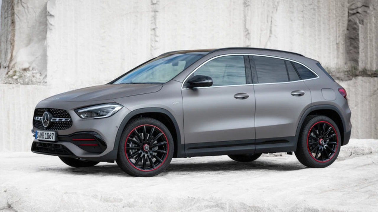 Mercedes-Benz GLA-klasse II (H247) 1.3 AMT (136hp) teknik özellikler ve yakıt tüketimi Mercedes-Benz GLA-klasse II (H247) 1.3 AMT (136hp) teknik özellikler ve yakıt tüketimi