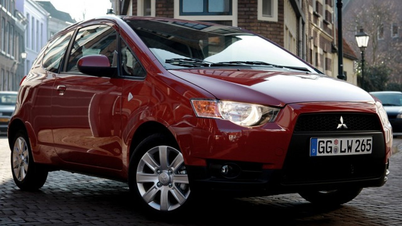 Mitsubishi Colt VI (Z30) 1.5 i 16V CZT (150 Hp) teknik özellikler ve yakıt tüketimi Mitsubishi Colt VI (Z30) 1.5 i 16V CZT (150 Hp) teknik özellikler ve yakıt tüketimi