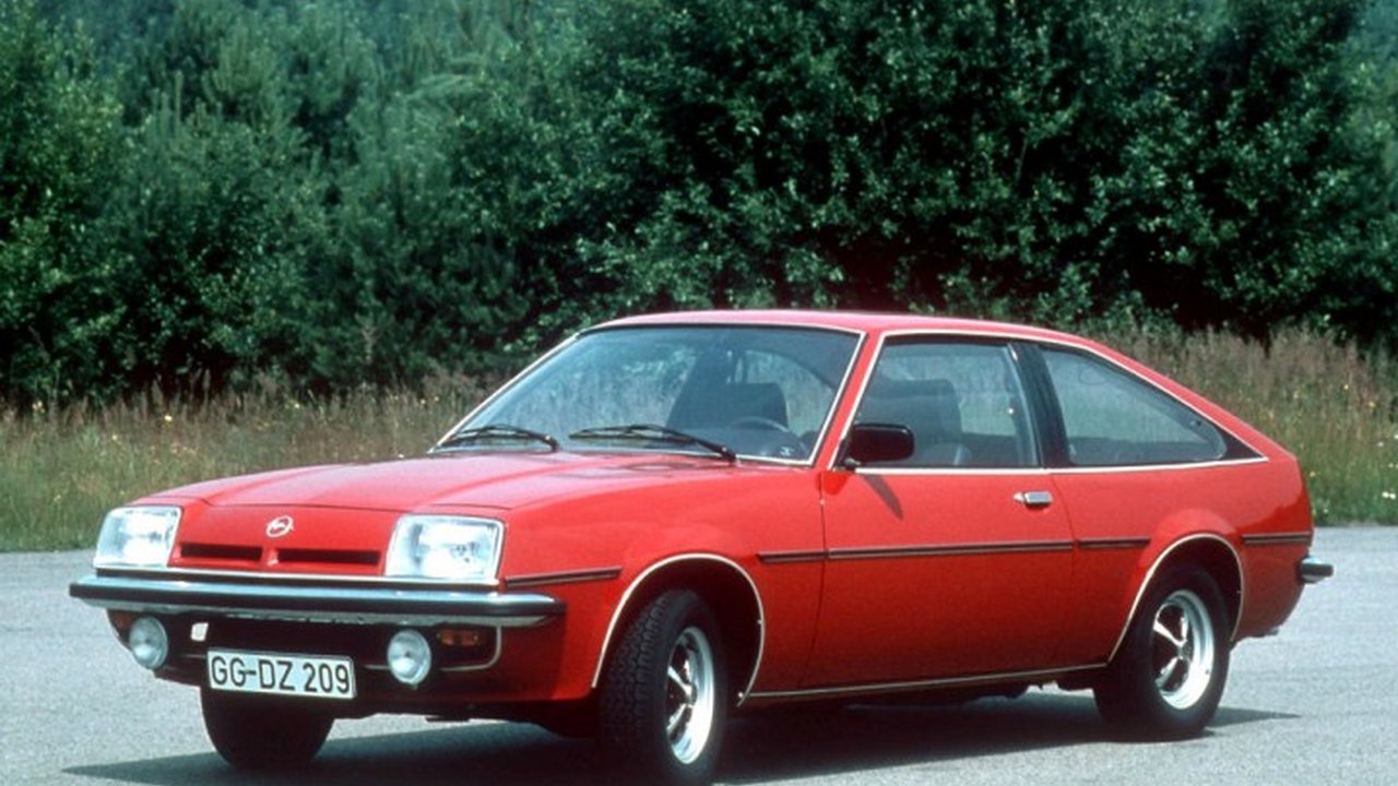 Opel Manta B CC 2.0 E (110 Hp) teknik özellikler ve yakıt tüketimi Opel Manta B CC 2.0 E (110 Hp) teknik özellikler ve yakıt tüketimi