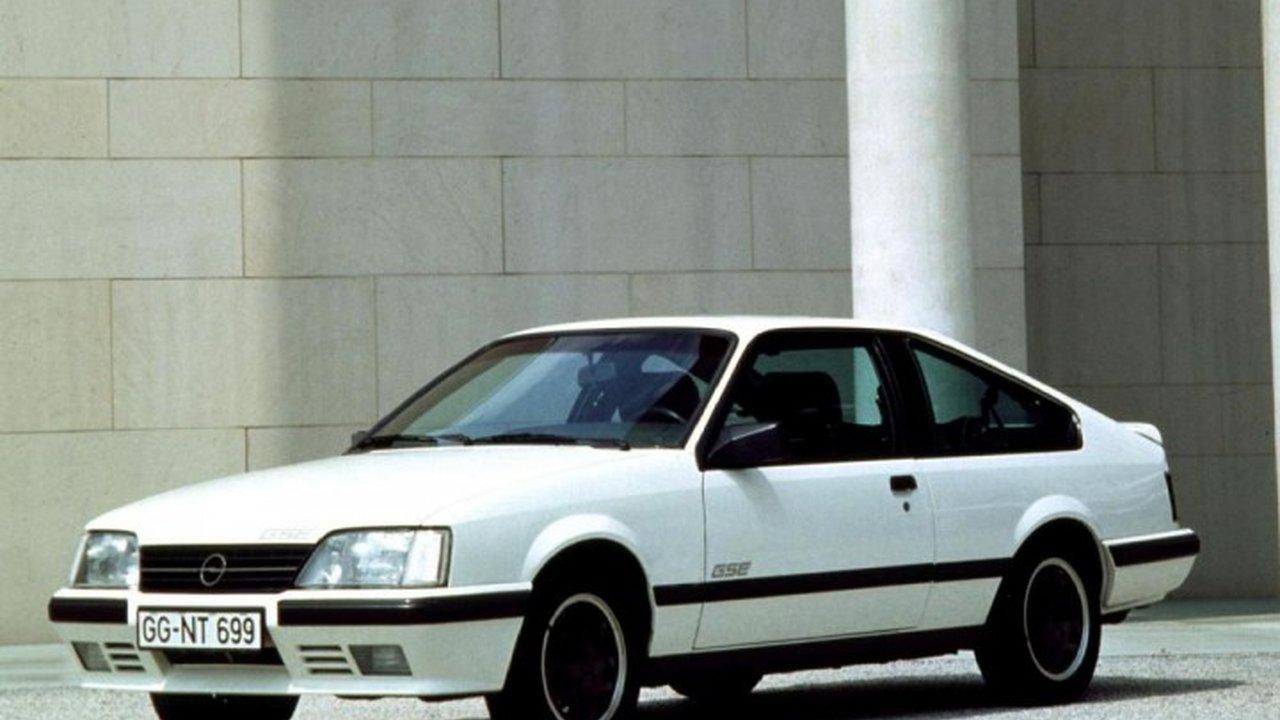 Opel Monza A 3.0 GSE (180 Hp) teknik özellikler ve yakıt tüketimi Opel Monza A 3.0 GSE (180 Hp) teknik özellikler ve yakıt tüketimi