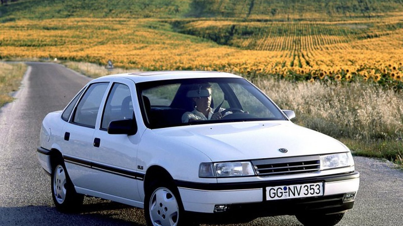 Opel Vectra A 2.0 i 16V 4x4 (150 Hp) teknik özellikler ve yakıt tüketimi Opel Vectra A 2.0 i 16V 4x4 (150 Hp) teknik özellikler ve yakıt tüketimi