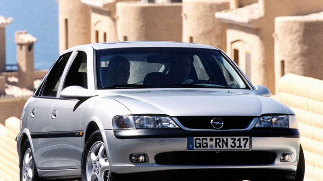 Opel Vectra B CC 2.2 DTI 16V (125 Hp) teknik özellikler ve yakıt tüketimi Opel Vectra B CC 2.2 DTI 16V (125 Hp) teknik özellikler ve yakıt tüketimi