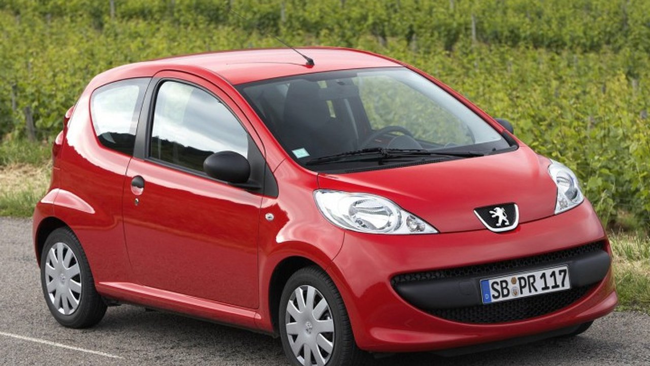 Peugeot 107 1.4 HDI (54 Hp) teknik özellikler ve yakıt tüketimi Peugeot 107 1.4 HDI (54 Hp) teknik özellikler ve yakıt tüketimi