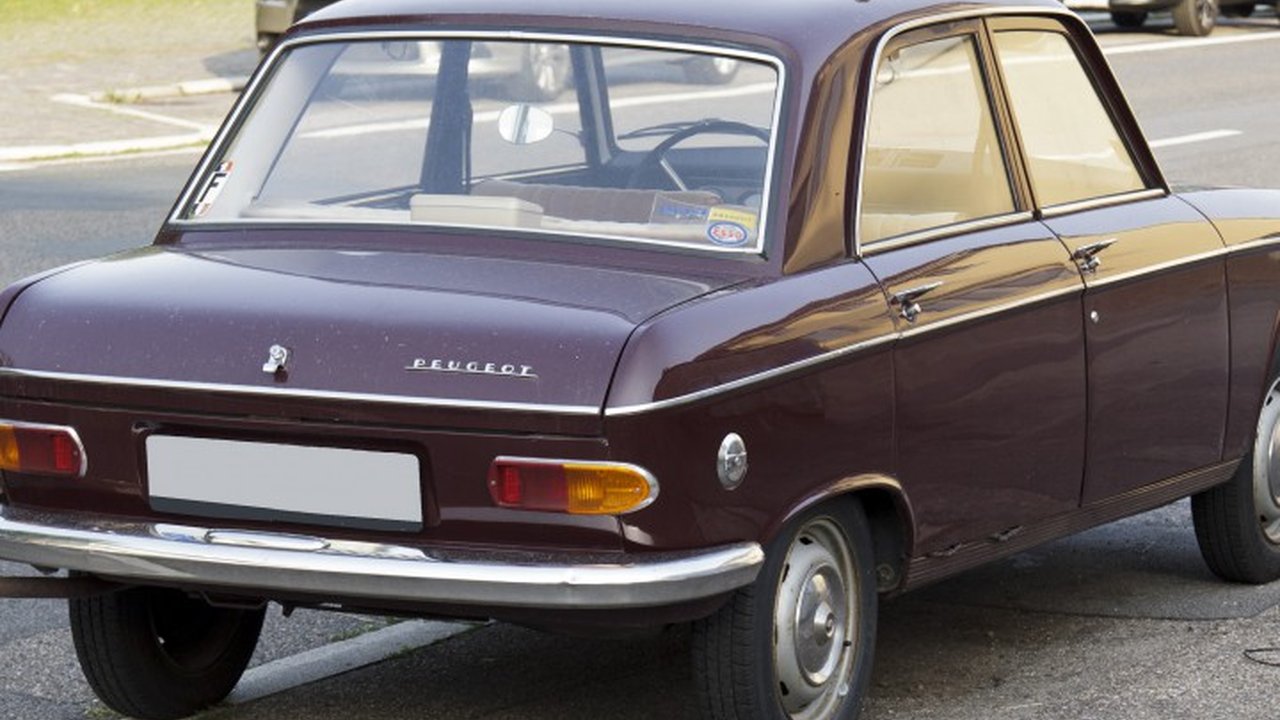 Peugeot 204 1.1 (55 Hp) teknik özellikler ve yakıt tüketimi Peugeot 204 1.1 (55 Hp) teknik özellikler ve yakıt tüketimi