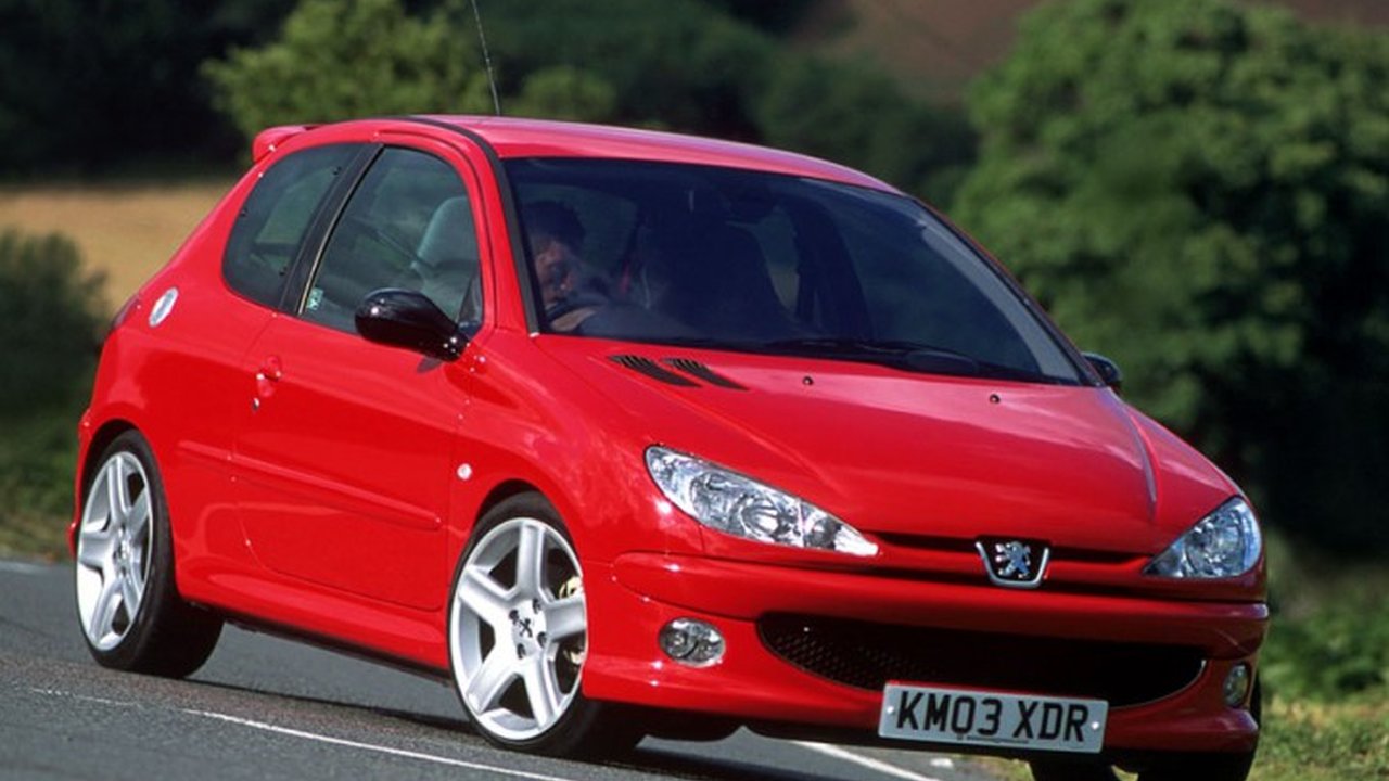 Peugeot 206 1.1 i (60 Hp) teknik özellikler ve yakıt tüketimi Peugeot 206 1.1 i (60 Hp) teknik özellikler ve yakıt tüketimi